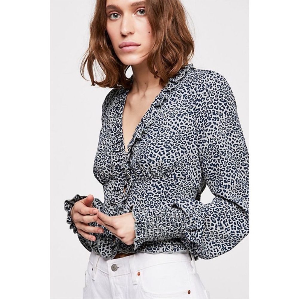 Free People Animal Print Blouse Size Medium